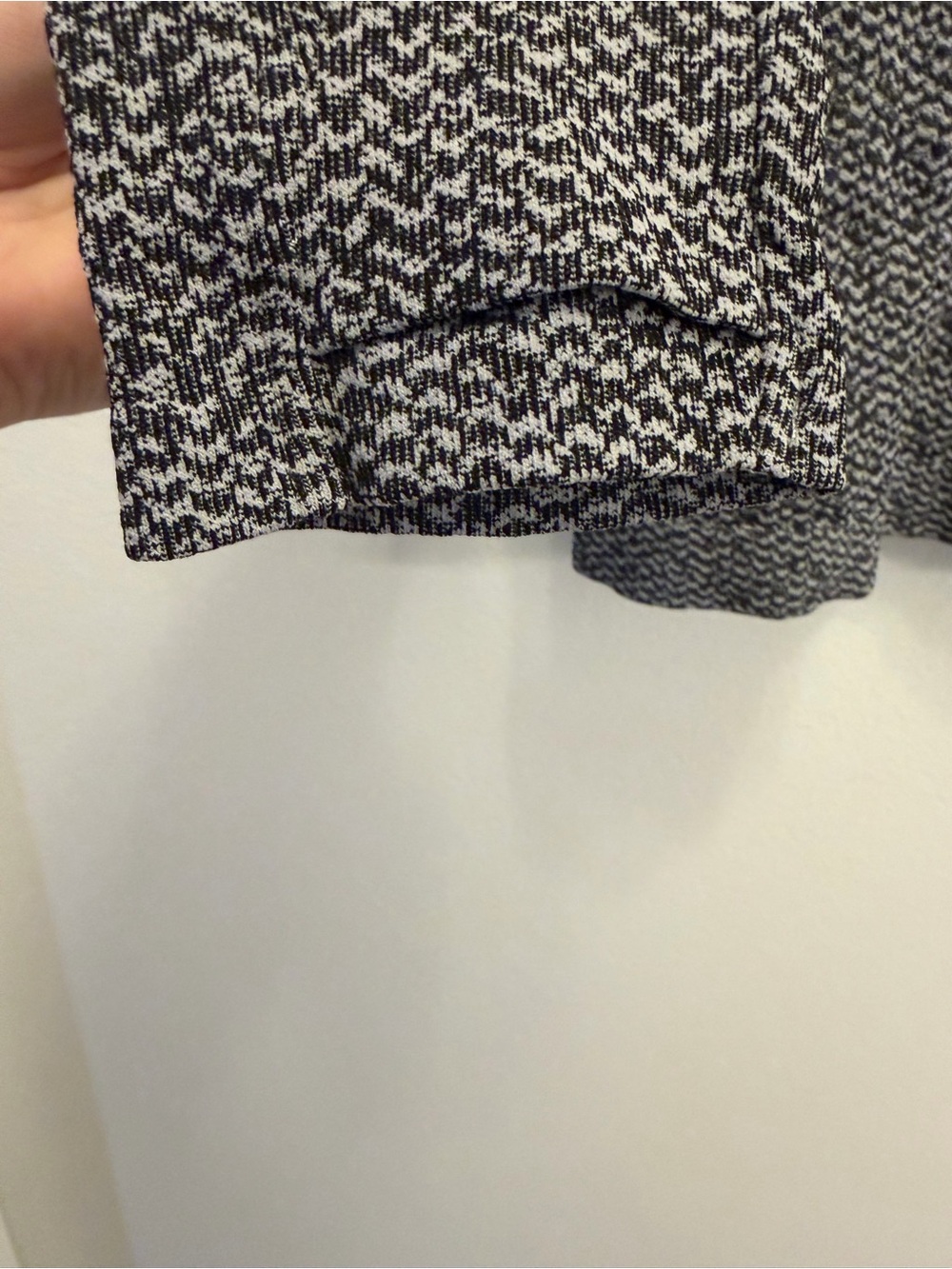 Athleta Gray Marled Funnel Cowl Neck Turtleneck Long Sleeve Top M - Picture 5 of 9